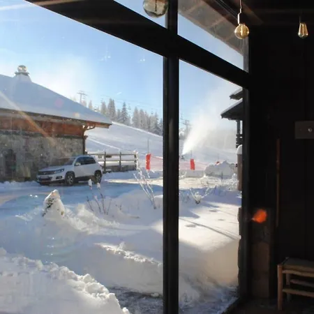 Chalet Petit Pierre - Mountain Voyages Les Gets