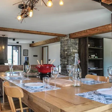 Petit Pierre - Mountain Voyages Chalet