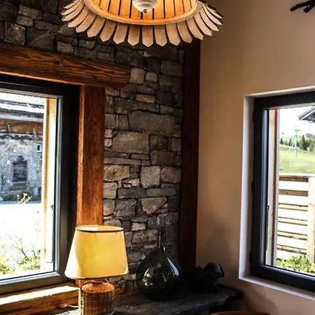 Chalet Petit Pierre - Mountain Voyages *